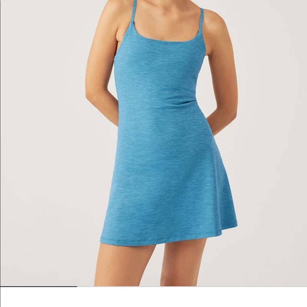 NWT Techsweat Move free exercise dress